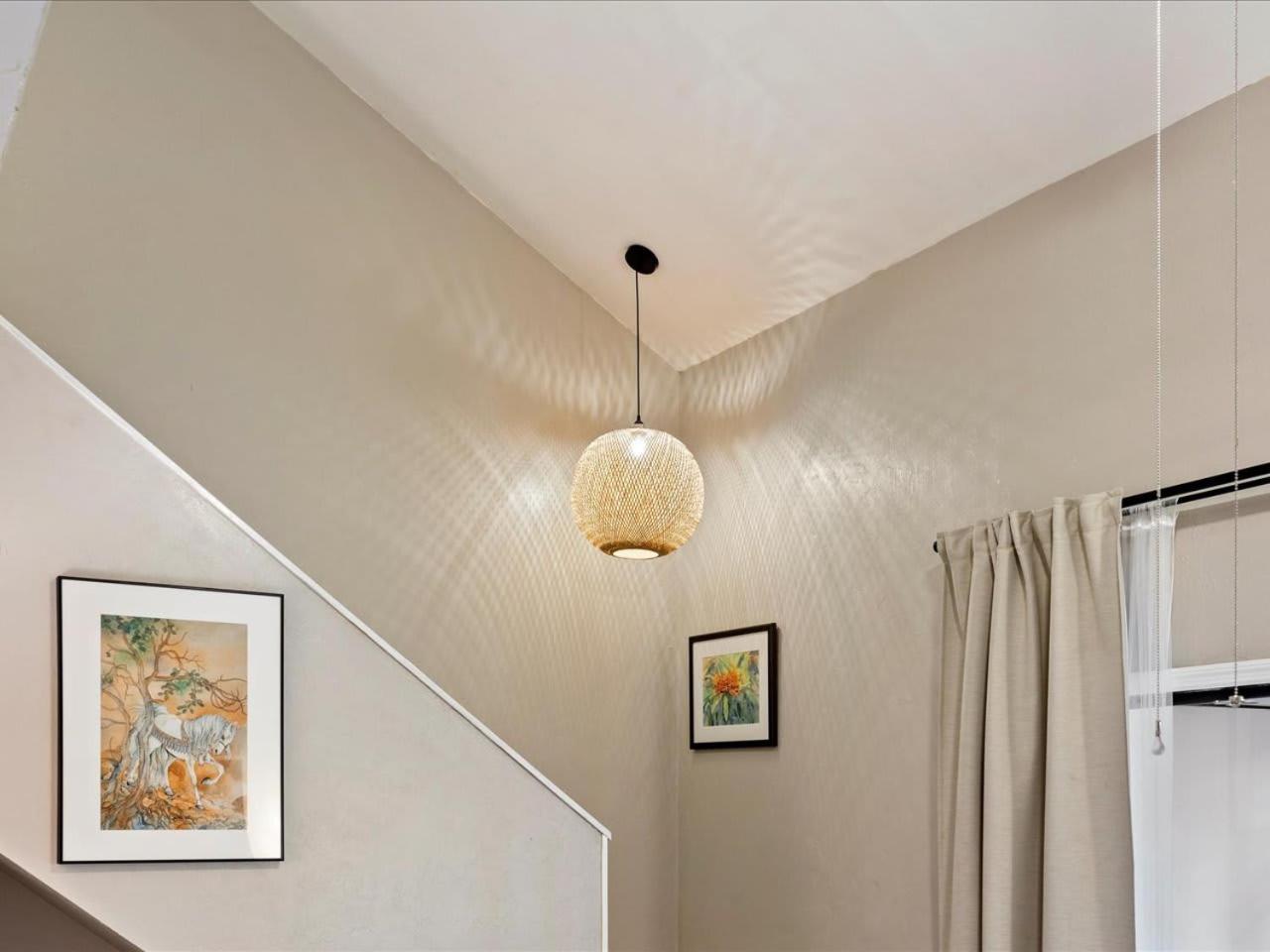 Artist'S Tower Townhome Just Renovated W Loft Gainesville Exterior foto
